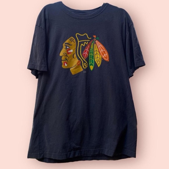 Nike Other - blackhawks toews tshirt